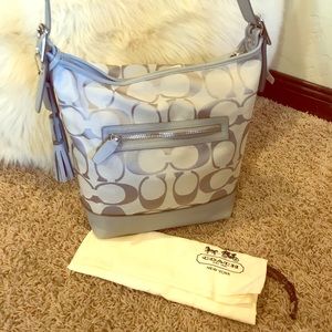 New Coach legacy signature duffle silver/grey